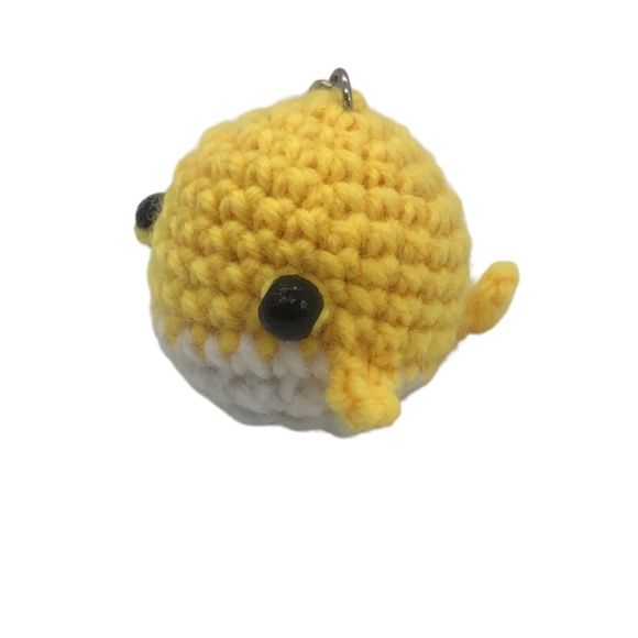 Pocket-Sized Crochet Whale Keychain – Tiny, Chunky, and Full of Charm! 🐳💛 - Picture 5 of 10